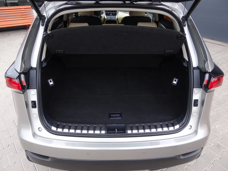 Lexus NX 300h 2.5i-197k.c./4x4/Auto/Koja/Navi/Led/Keyless/Euro-6, снимка 16 - Автомобили и джипове - 51917512