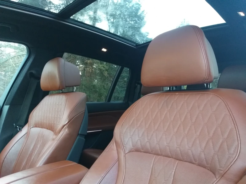 BMW X7 40i* M-SPORT* SHADOW LINE* НАЛИЧНА* БЕЗ ИНЦИДЕНТИ*, снимка 17 - Автомобили и джипове - 52567504