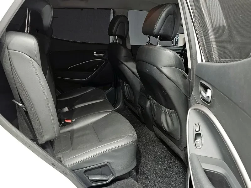 Hyundai Santa fe 2.0 CRDi 4WD - САМО 30% АВАНС, снимка 11 - Автомобили и джипове - 56021698