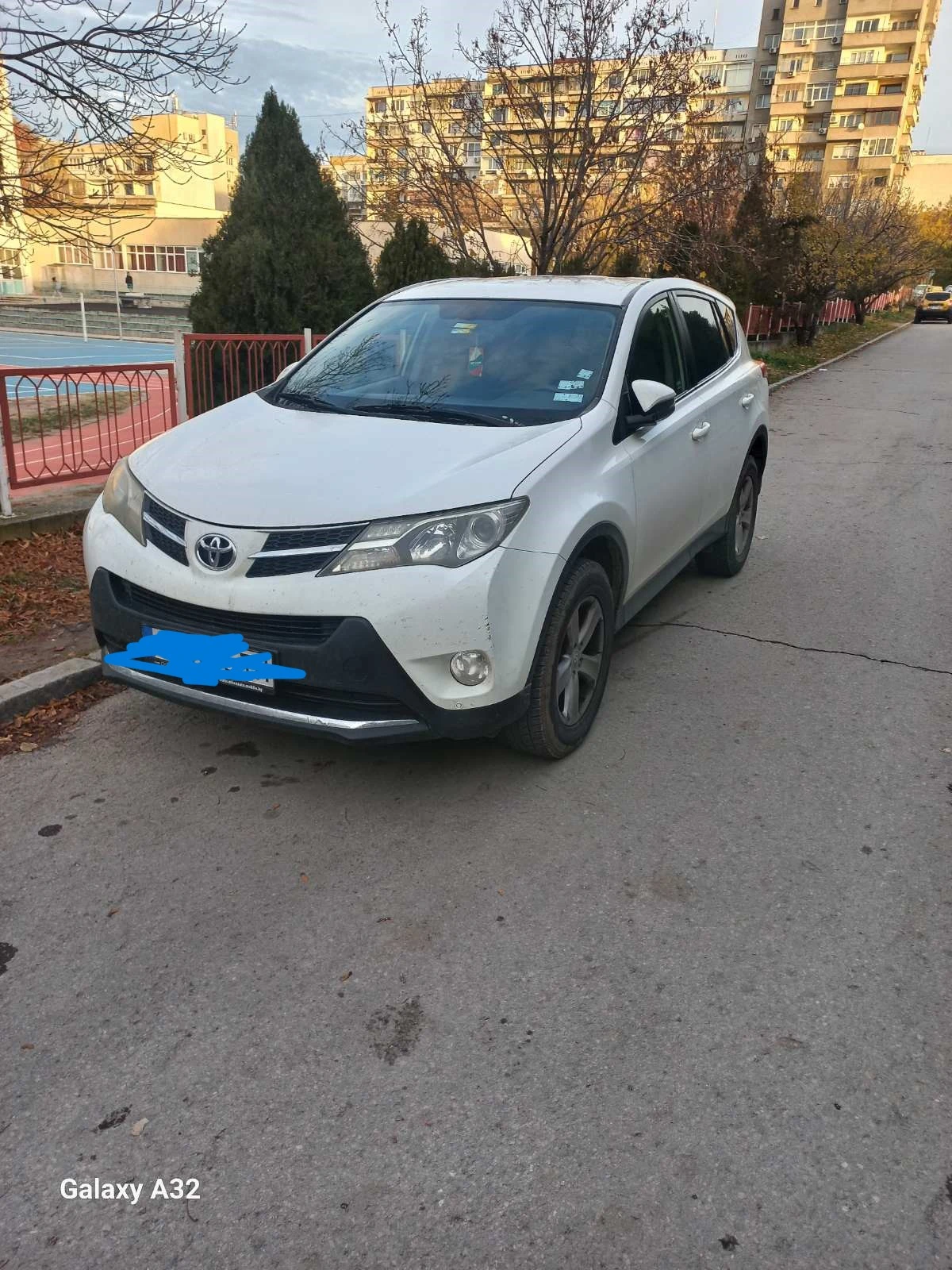 Toyota Rav4 2.0 D4D - изображение 4