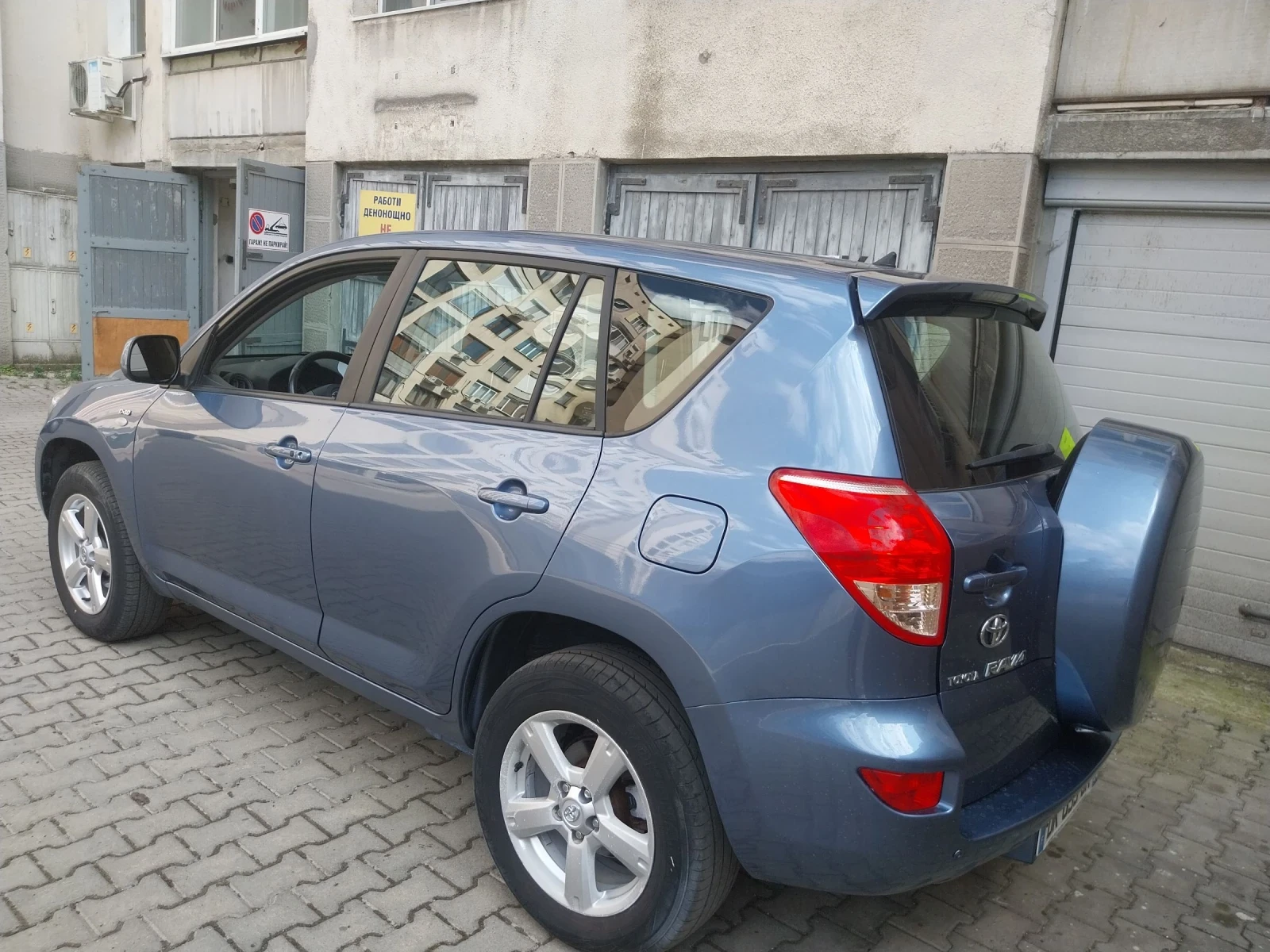 Toyota Rav4 2.2dizel136 keyless navigaciq - изображение 3