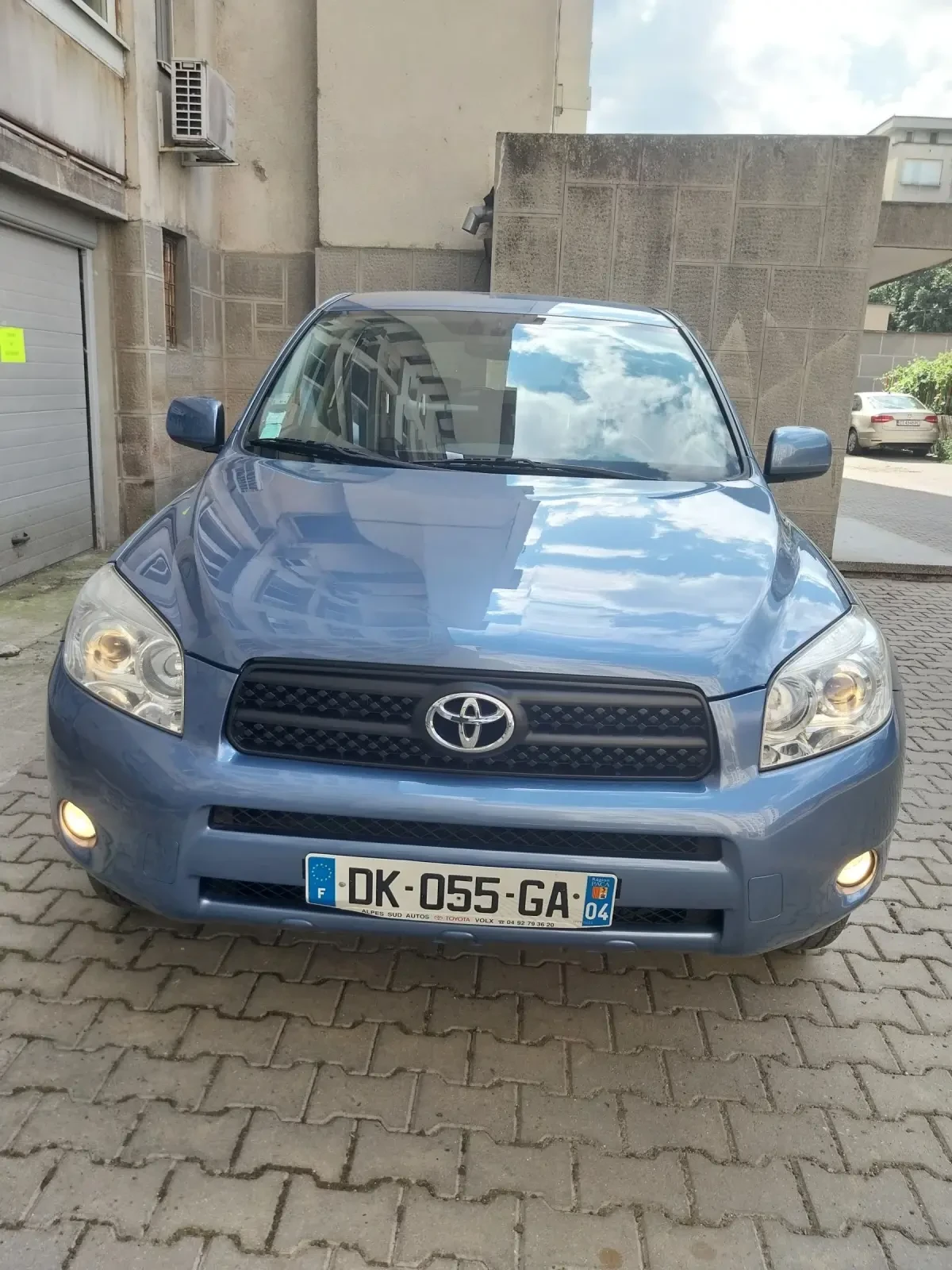 Toyota Rav4 2.2dizel136 keyless navigaciq - изображение 10