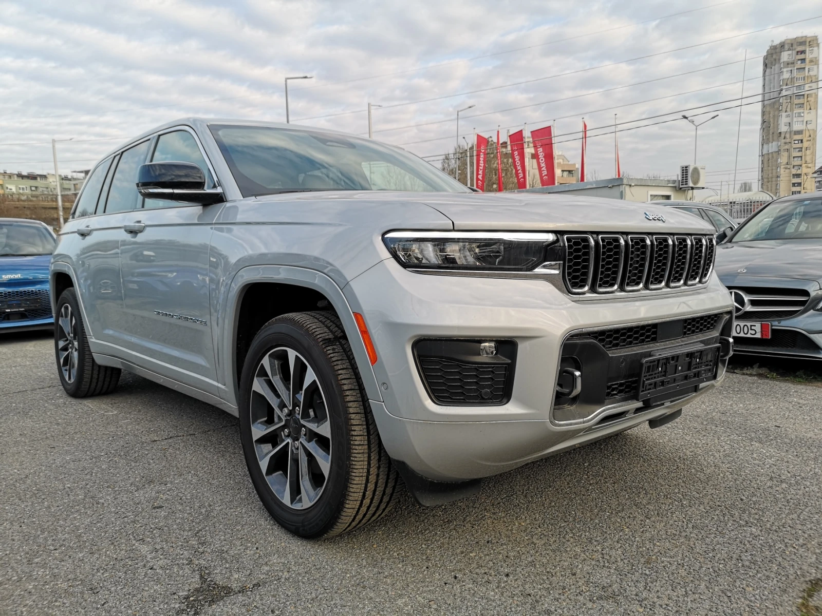 Jeep Grand cherokee Overland Plug-in hybrid 4xe New - изображение 2