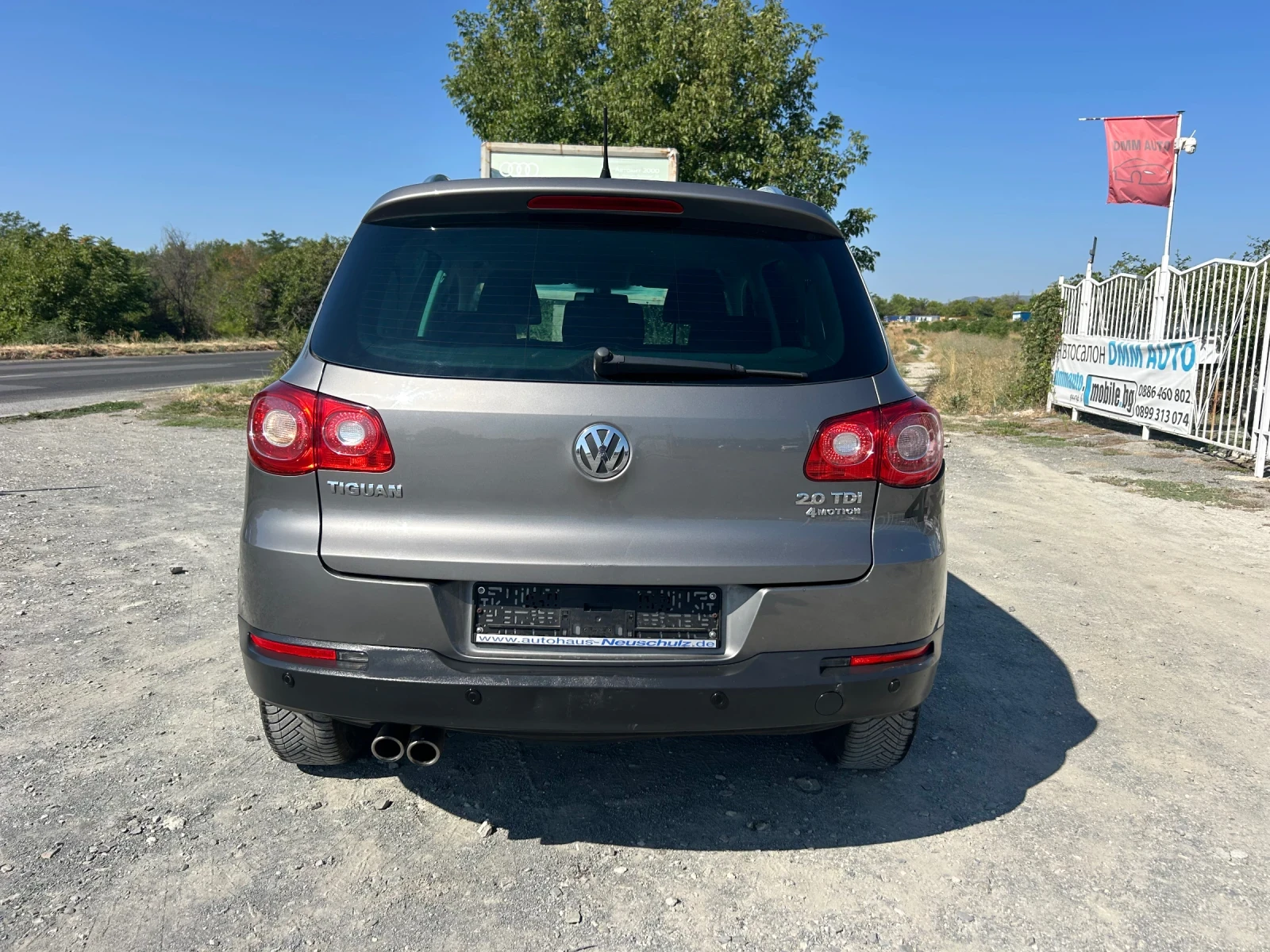 VW Tiguan 2.0TDI - 170 кс / 4X4 / САМОПАРКИРАНЕ / НАВИ - изображение 6