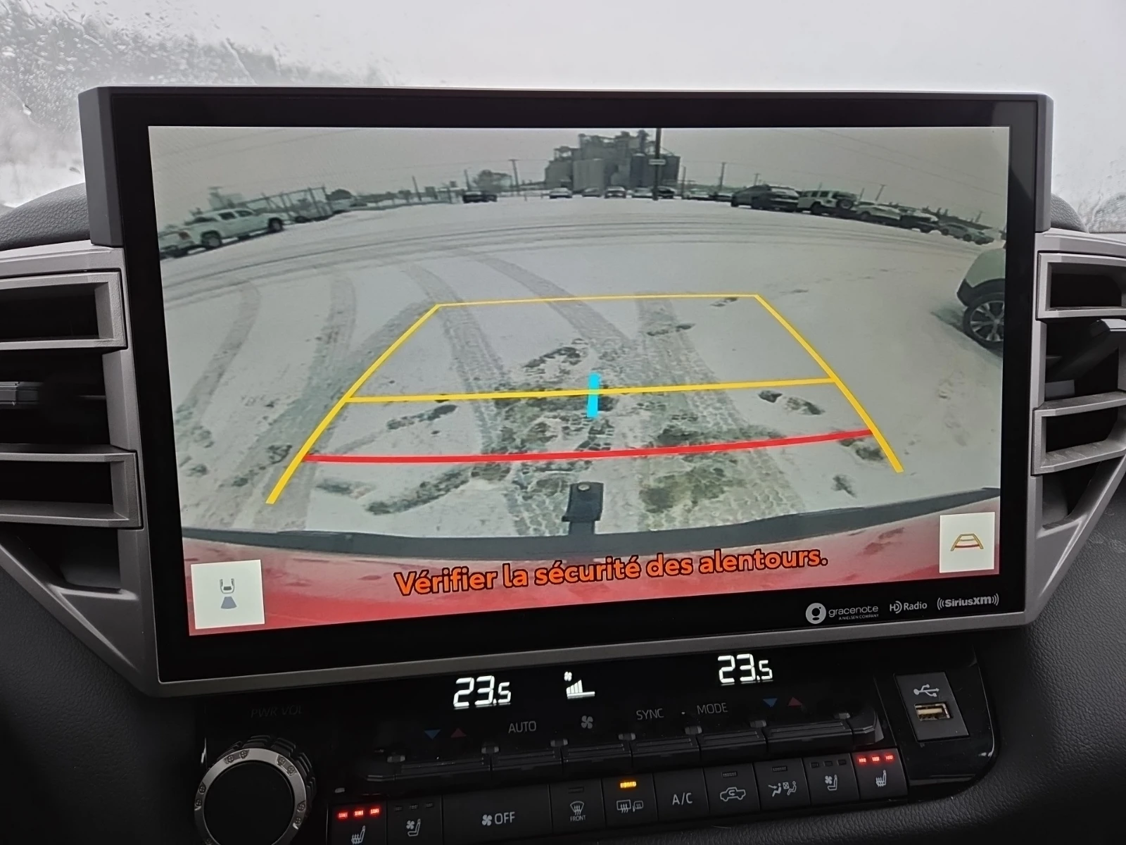 Toyota Tundra LIMITED HYBRID CREW CAB STD BED * Carfax*  | Mobile.bg � ����������� 7