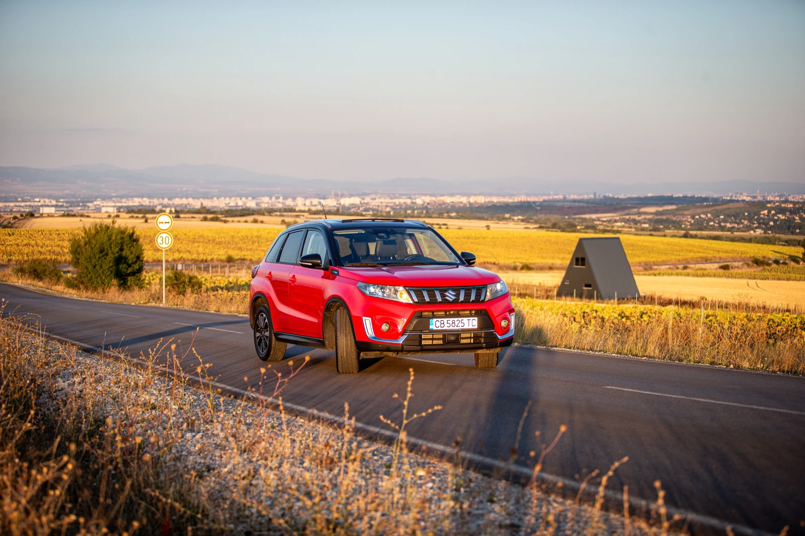 Suzuki Vitara BusterJET, снимка 14 - Автомобили и джипове - 53740763