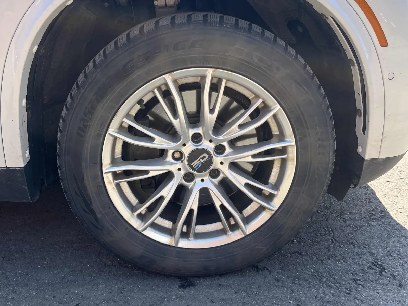 BMW X5 xDrive40e * * CARFAX * * АВТО КРЕДИТ * * , снимка 7 - Автомобили и джипове - 54169570