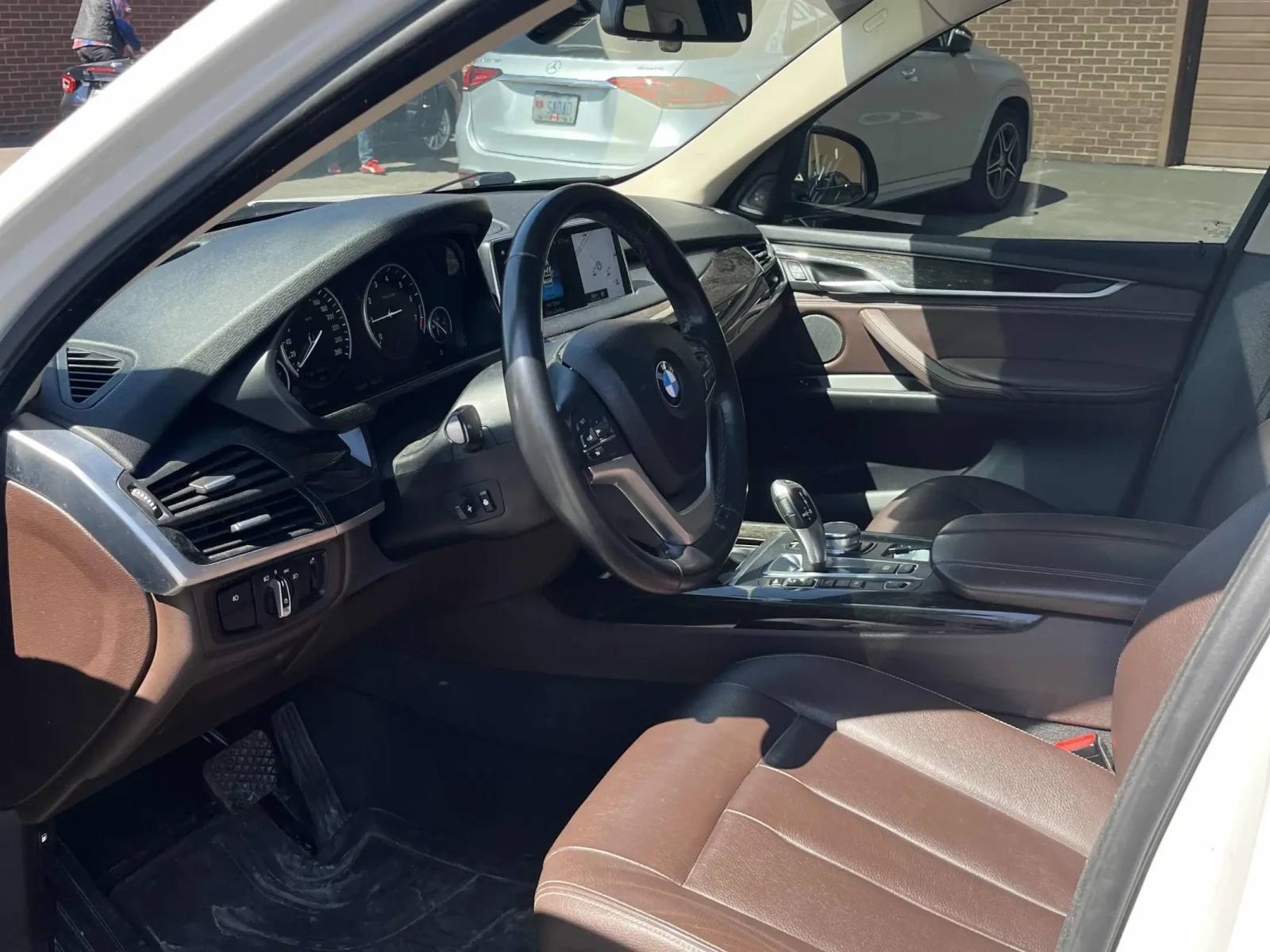 BMW X5 xDrive40e * * CARFAX * * АВТО КРЕДИТ * * , снимка 8 - Автомобили и джипове - 54169570