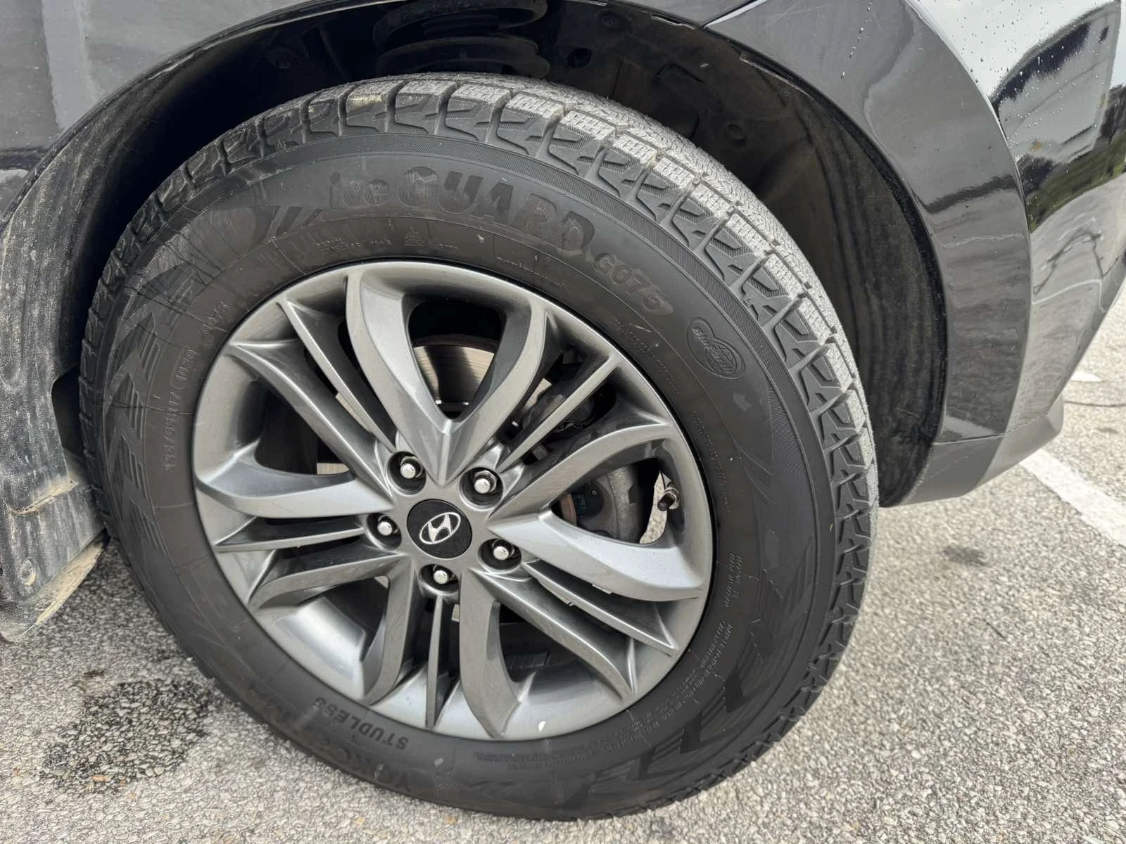 Hyundai IX35 4x4 ШВЕЙЦАРИЯ , снимка 14 - Автомобили и джипове - 54679644