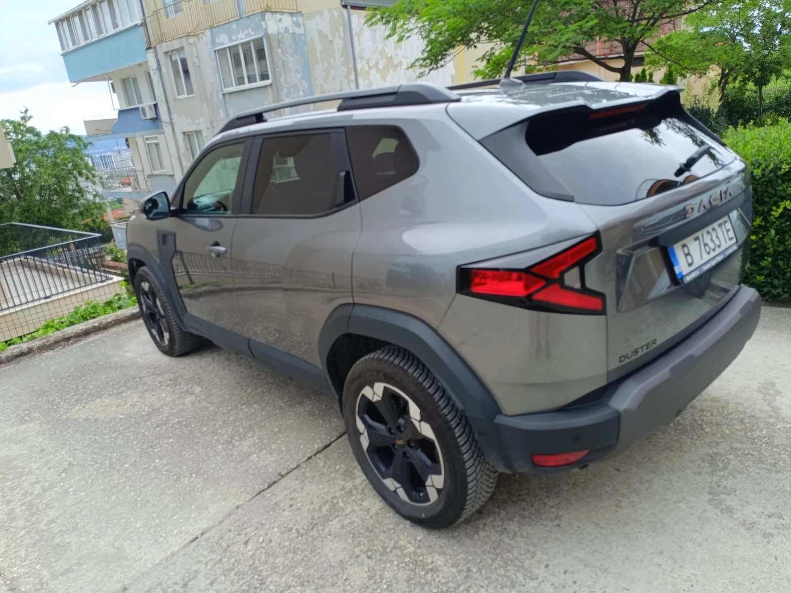 Dacia Duster Дъстър, снимка 4 - Автомобили и джипове - 54894973