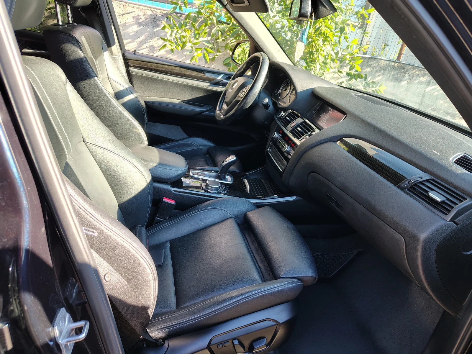 BMW X3 2.0 Бензин, снимка 10 - Автомобили и джипове - 55231539