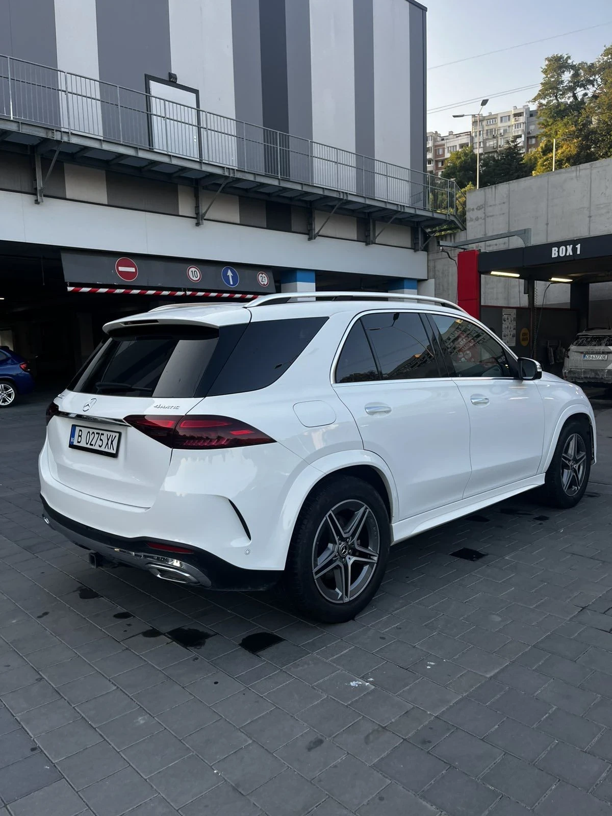 Mercedes-Benz GLE 350 AMG, снимка 3 - Автомобили и джипове - 55906416