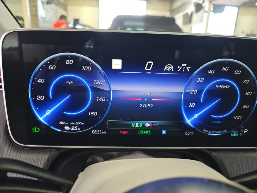 Mercedes-Benz EQE 350 4Matic Sedan �������� CARFAX | Mobile.bg � ����������� 10