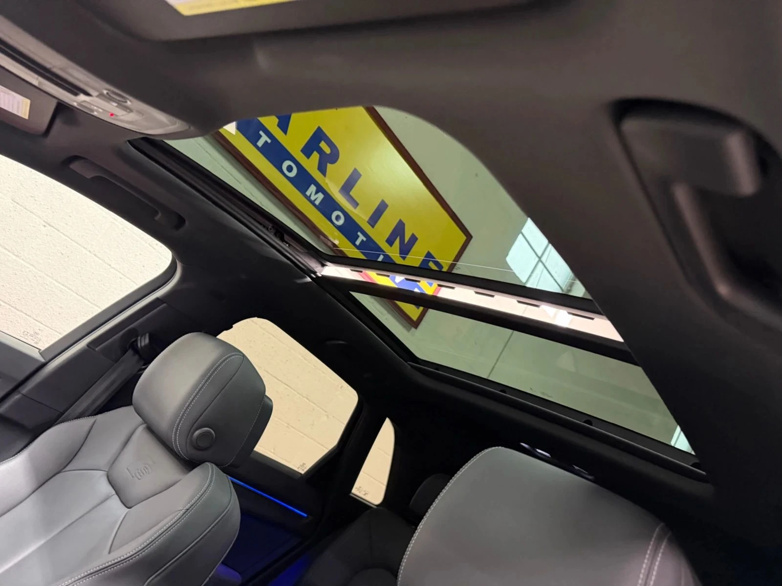 Audi Q3, снимка 14 - Автомобили и джипове - 56726905