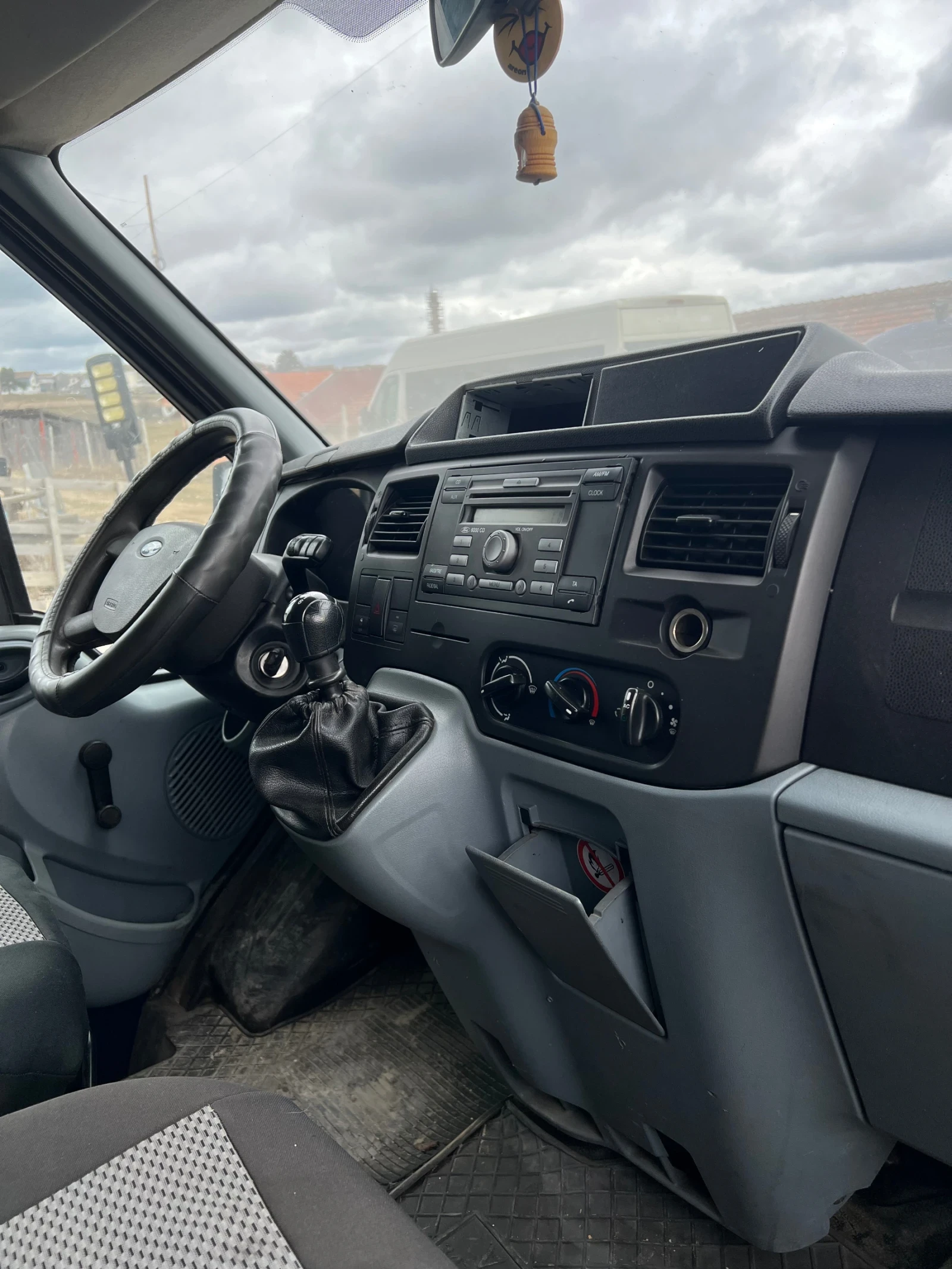 Ford Transit, снимка 12 - Бусове и автобуси - 53938894