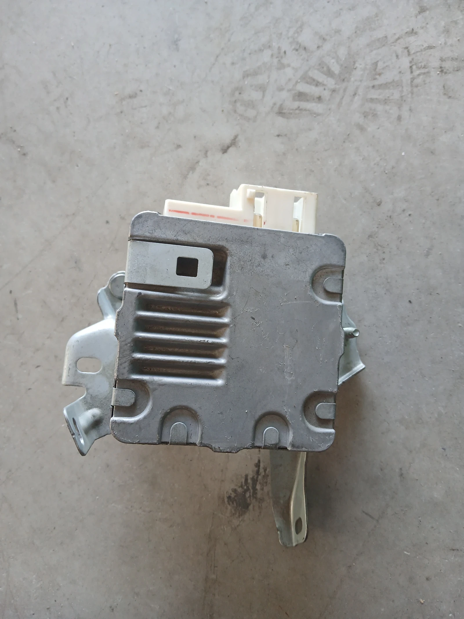 89650-0D160 модул електрическа рейка Toyota Yaris 