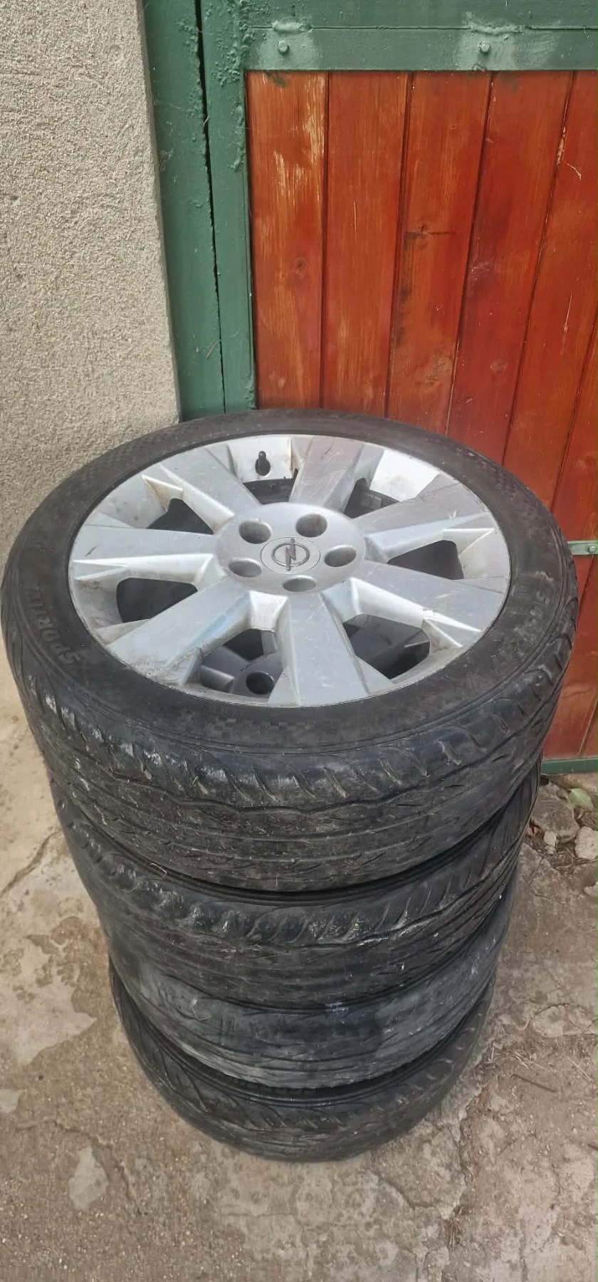 ���� � ������ 225/45R17 �� Opel | Mobile.bg � ����������� 1