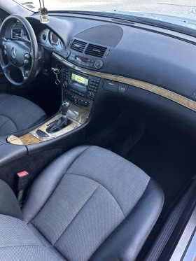 Mercedes-Benz E 280 4MATIC, снимка 10