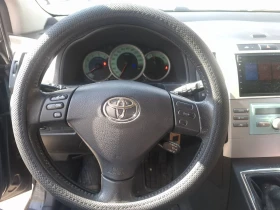 Toyota Corolla verso, снимка 11