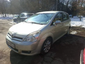 Toyota Corolla verso, снимка 1