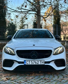 Mercedes-Benz E 220 Amg-Line/Digital