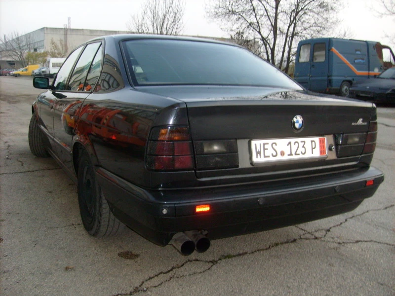 BMW 540 Ръчни Скорости, снимка 3 - Автомобили и джипове - 47235646