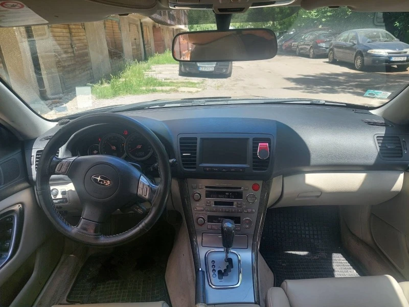 Subaru Outback V6/3000/240 кс., снимка 4 - Автомобили и джипове - 47208707