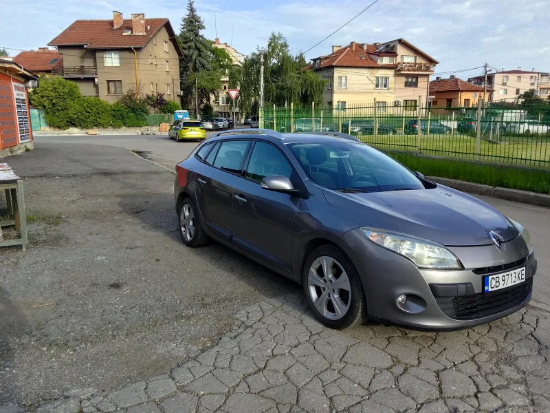 Renault Megane 1.4Тсе, снимка 8 - Автомобили и джипове - 47389084