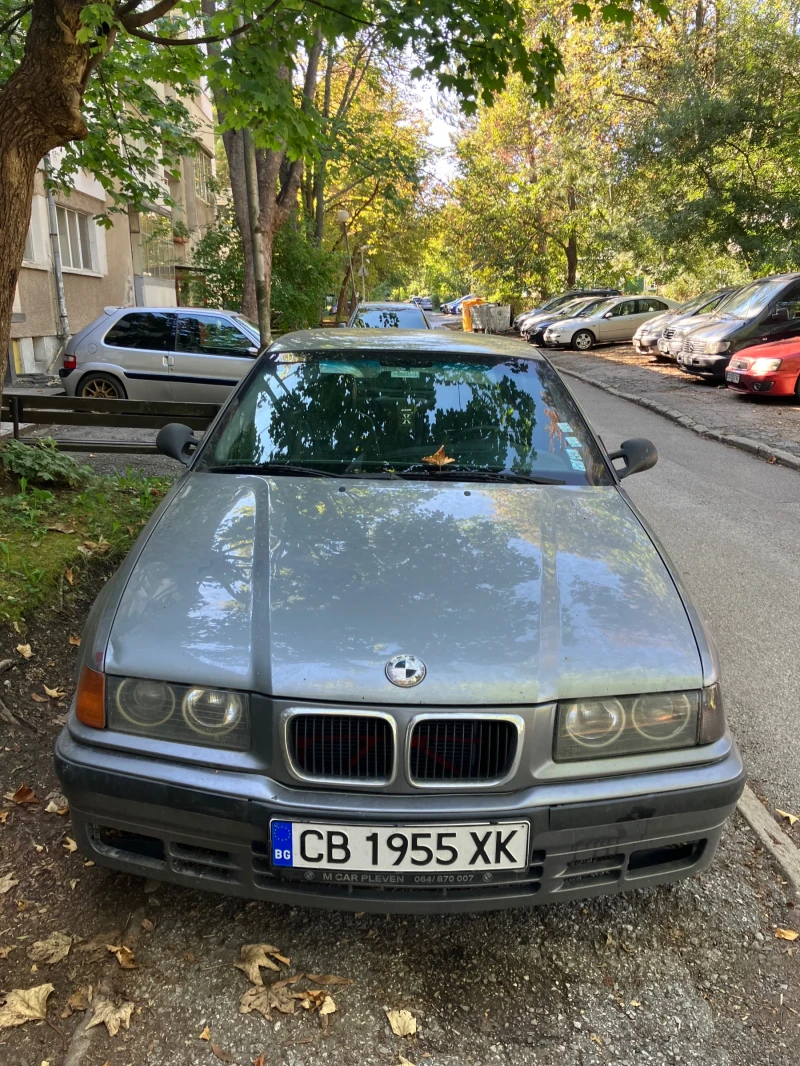 BMW 320 M50B20, снимка 4 - Автомобили и джипове - 47407131