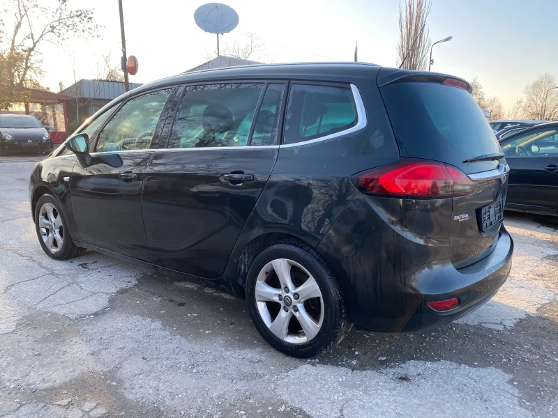 Opel Zafira 2.0 CDTI, снимка 4 - Автомобили и джипове - 48335487