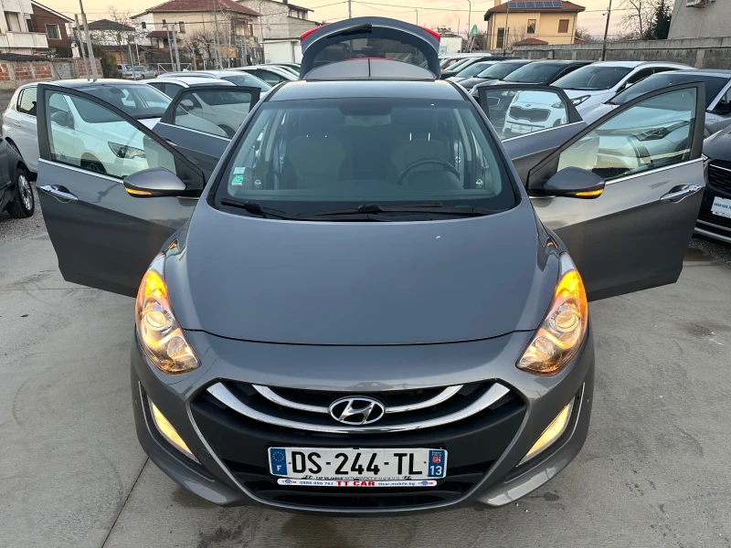 Hyundai I30 ЛИЗИНГ! Keyless go! Face lift! 1.6crdi-110к.с. , снимка 6 - Автомобили и джипове - 48621138