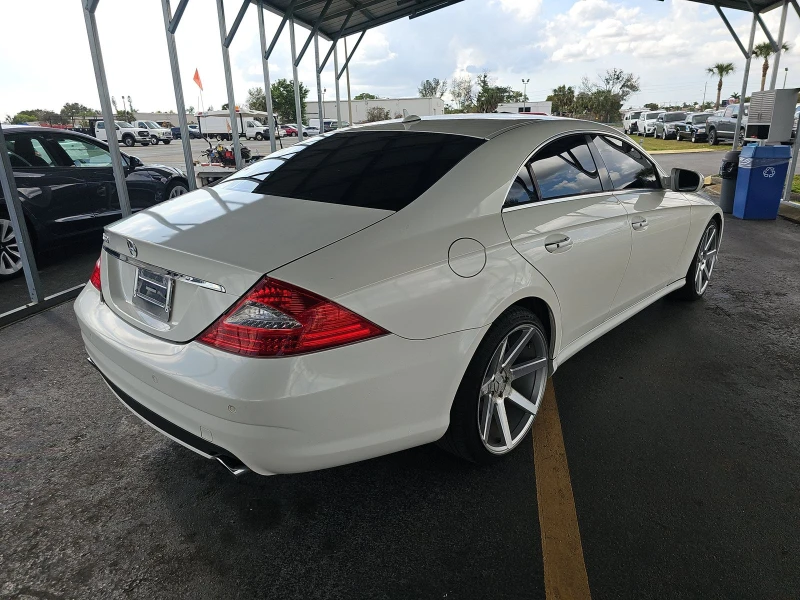 Mercedes-Benz CLS 500 CLS 500 5.5L 8, снимка 4 - Автомобили и джипове - 49285859