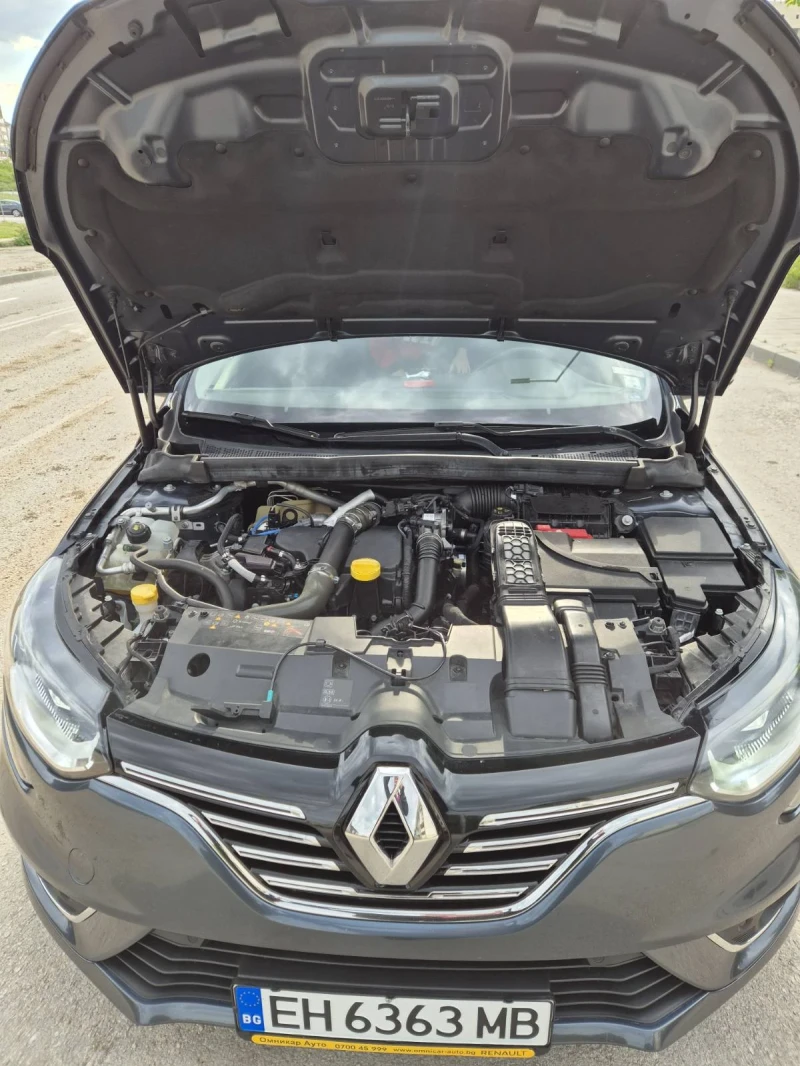 Renault Megane 1.5 DCI, снимка 15 - Автомобили и джипове - 52254421