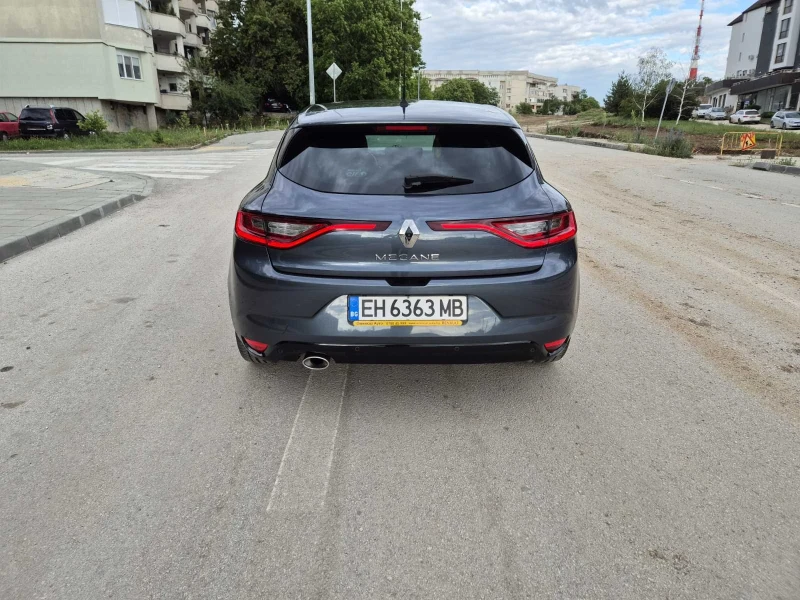 Renault Megane 1.5 DCI, снимка 12 - Автомобили и джипове - 52254421