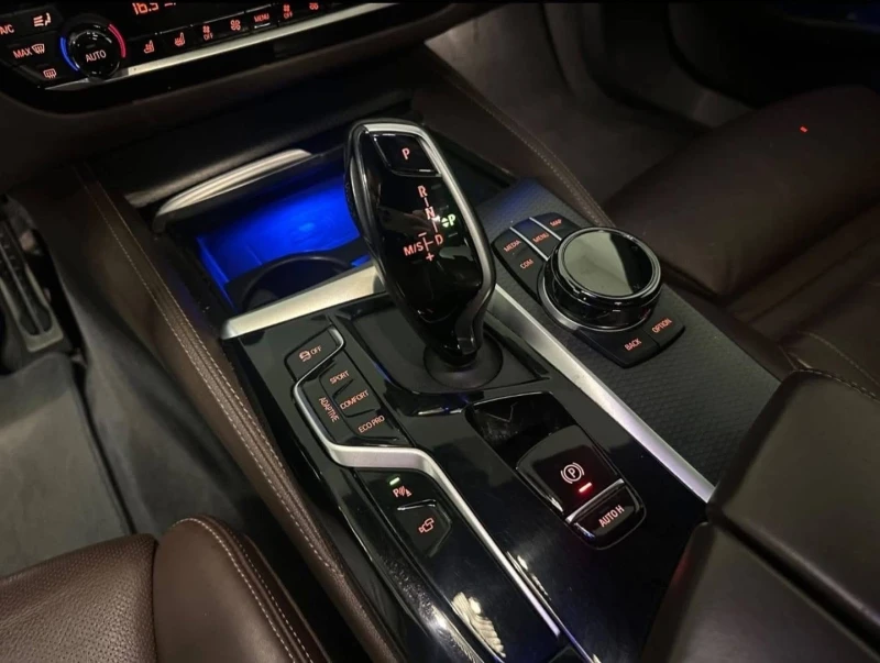BMW 540 D ОЧАКВАН ВНОС FULL M PACK FACELIFT ЛИЗИНГ 100%, снимка 5 - Автомобили и джипове - 52555250