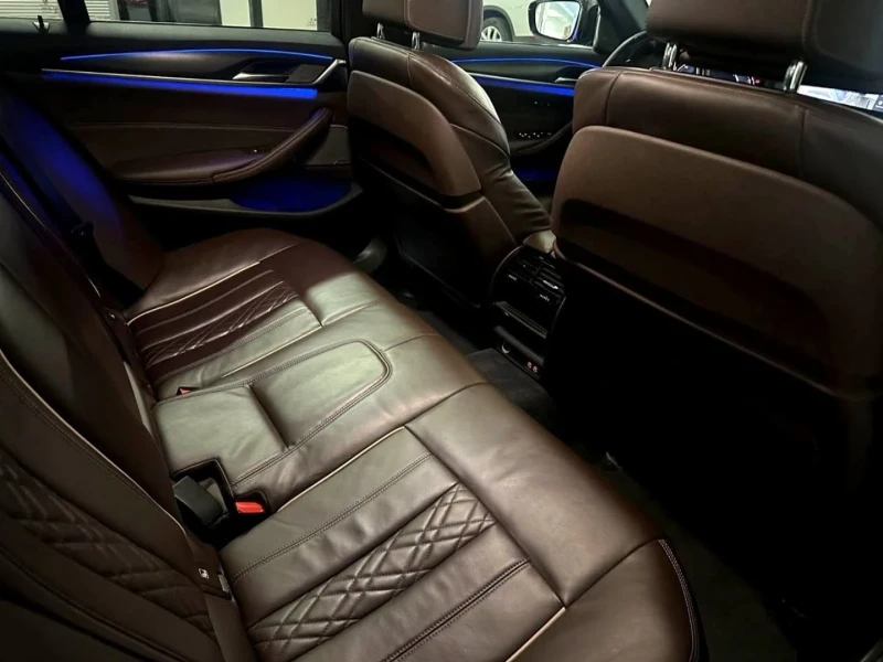 BMW 540 D ОЧАКВАН ВНОС FULL M PACK FACELIFT ЛИЗИНГ 100%, снимка 11 - Автомобили и джипове - 52555250
