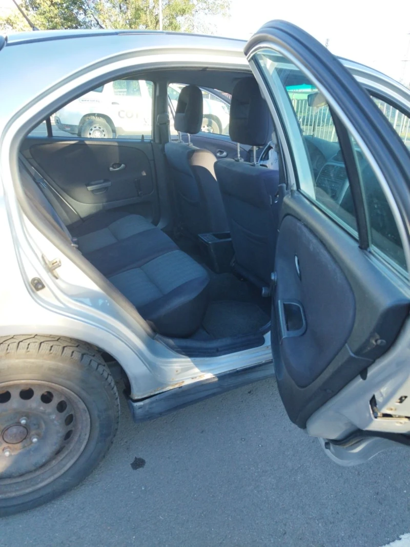 Mitsubishi Carisma 1.9did 102к.с., снимка 7 - Автомобили и джипове - 52884218