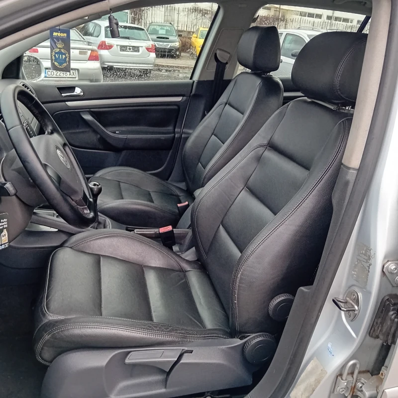 VW Golf 2.0 TDI Италия , снимка 8 - Автомобили и джипове - 53284049