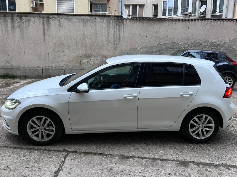 VW Golf 2.0TDI България , снимка 10 - Автомобили и джипове - 53595946