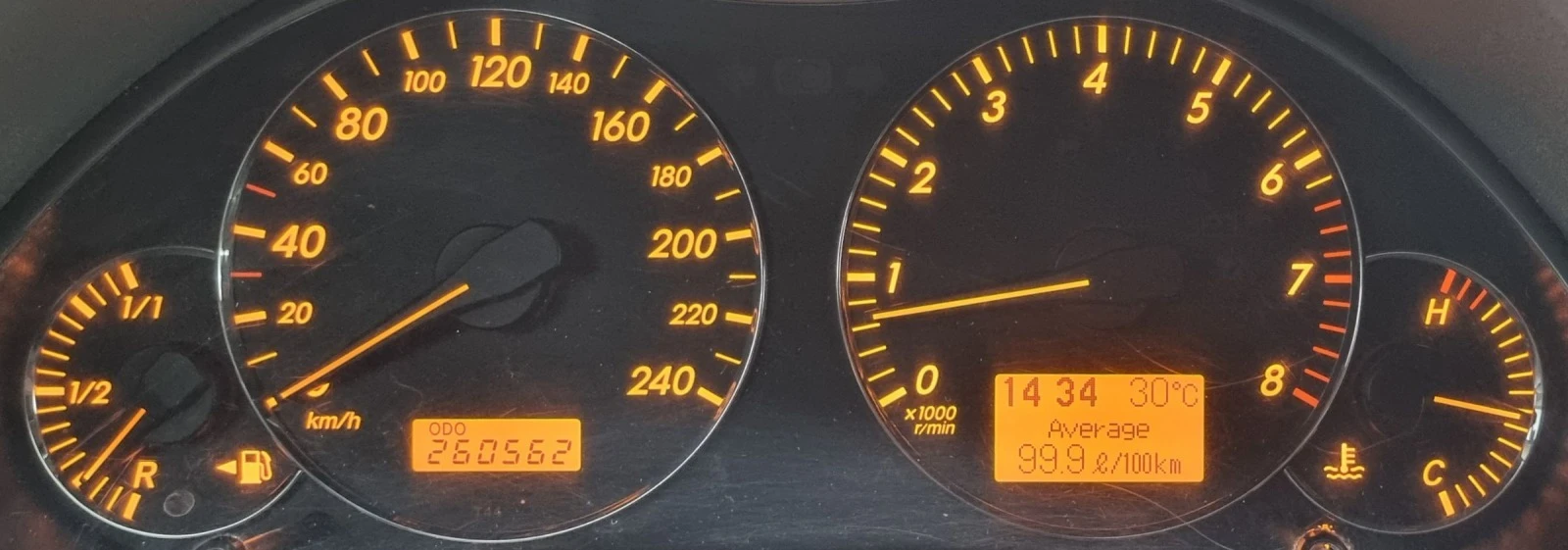 Toyota Avensis 1.8 VVT-i Фейслифт!Подържана само в Тойота! | Mobile.bg — изображение 14