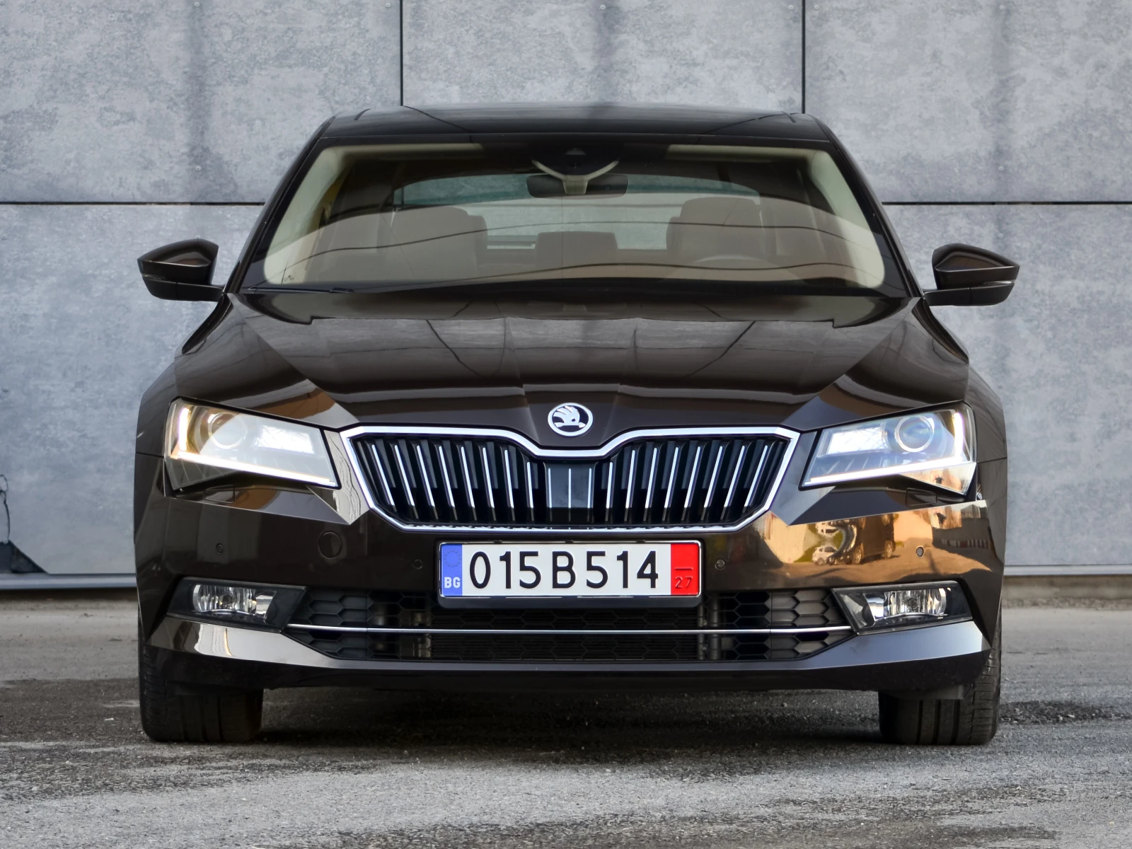 Skoda Superb 2.0 TDI L&K - изображение 2