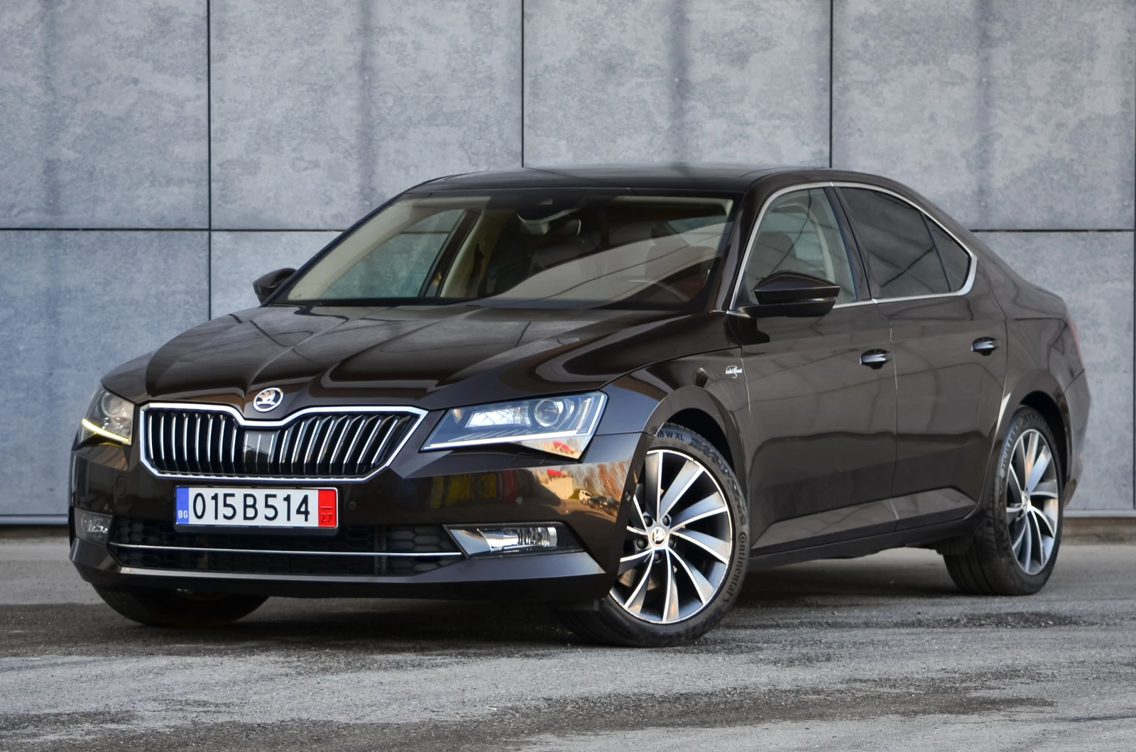 Skoda Superb 2.0 TDI L&K - [1] 