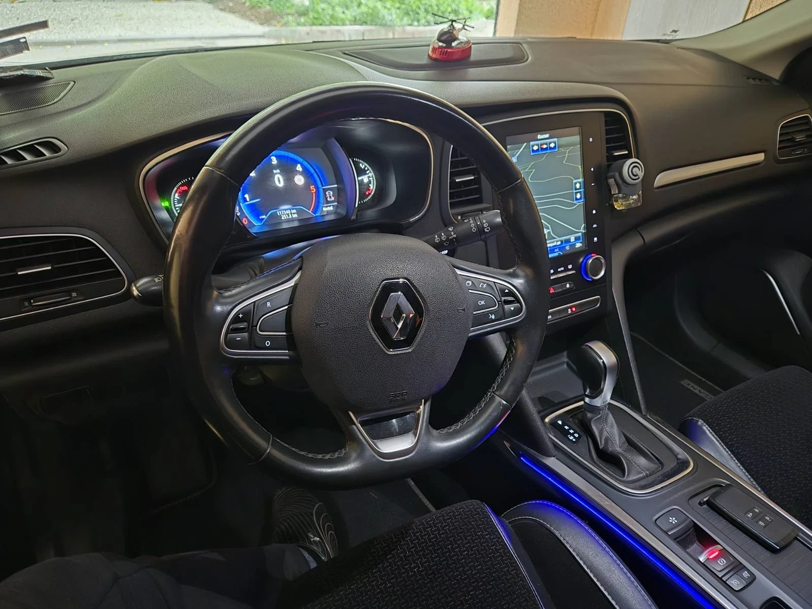 Renault Megane 1.5 DCI - изображение 7