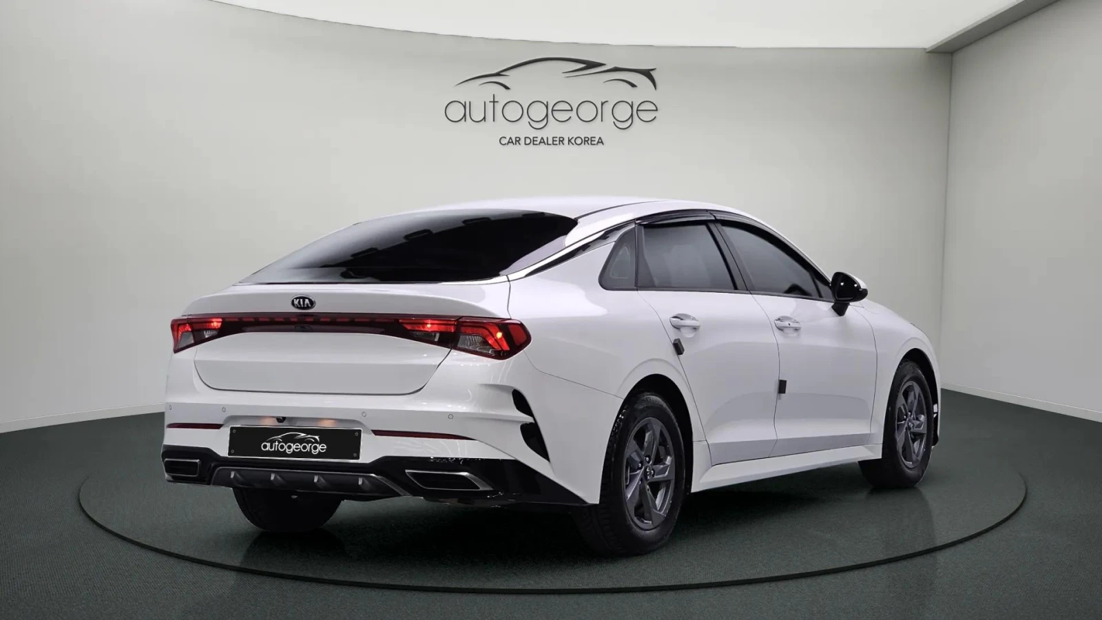 Kia K5 2.0LPI STANDARD - изображение 2