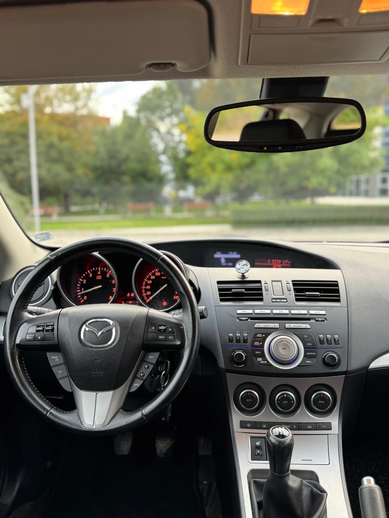 Mazda 3 1.6i - изображение 10