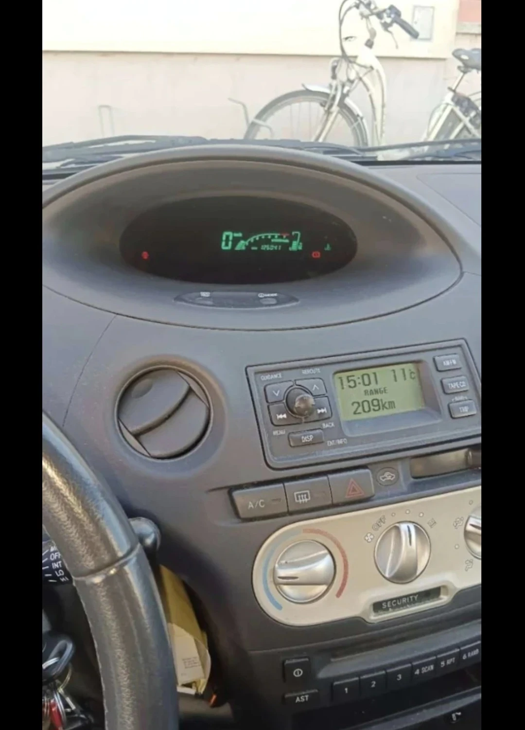 Toyota Yaris, снимка 2 - Автомобили и джипове - 54194829