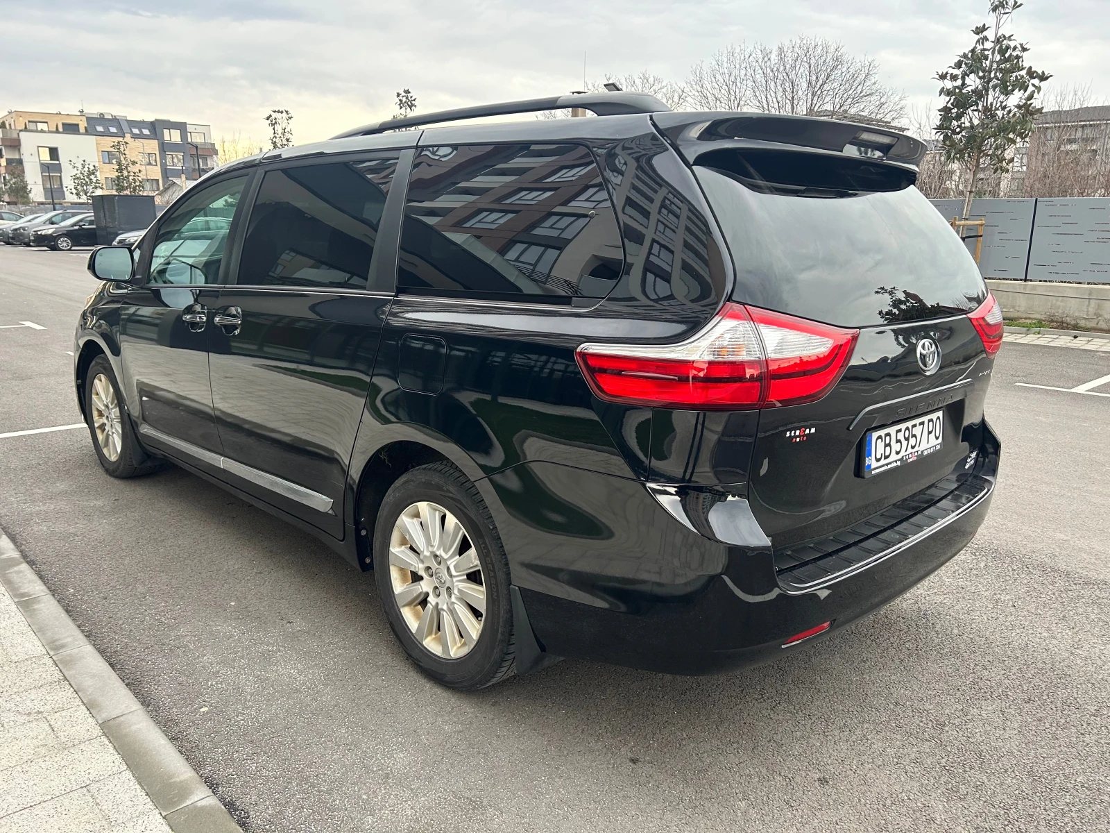 Toyota Sienna 3.5V6 XLE 4x4 | Mobile.bg � ����������� 6