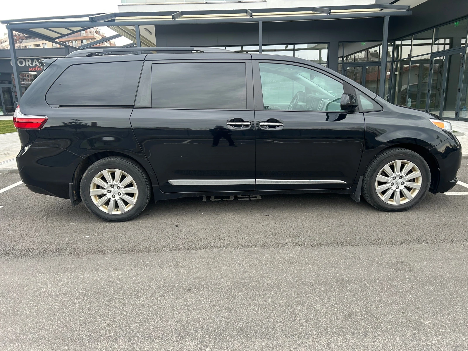 Toyota Sienna 3.5V6 XLE 4x4 | Mobile.bg � ����������� 3