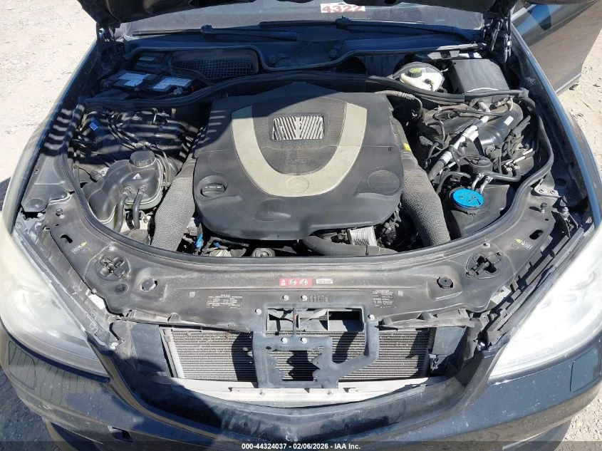 Mercedes-Benz S 550 5.5L V8 - изображение 10