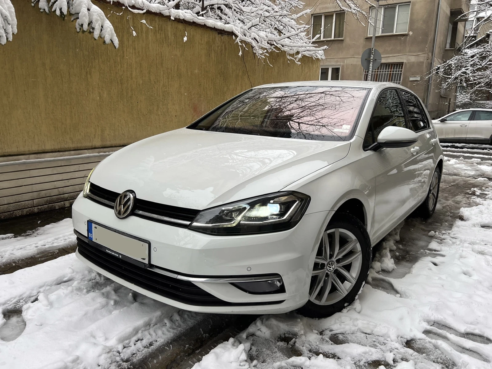 VW Golf 2.0TDI 150ks купувана от България  - изображение 5